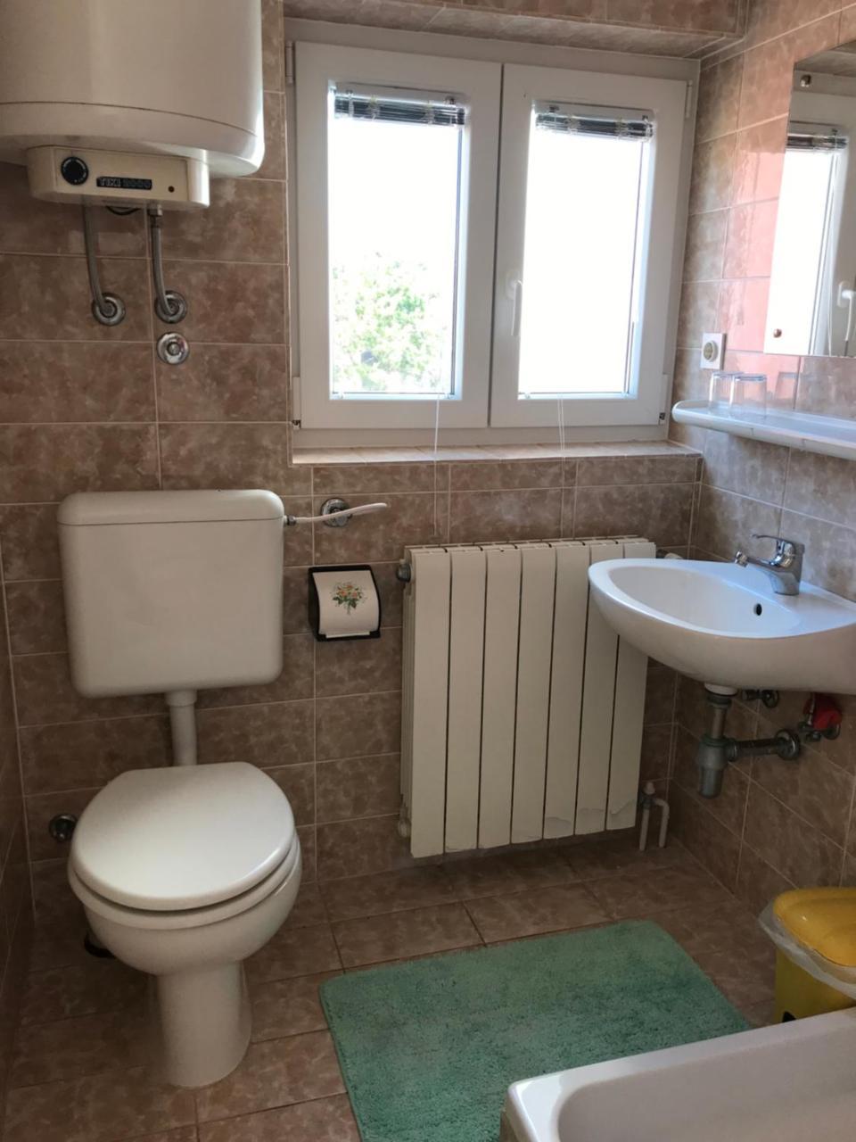 Sobica Hotell Baška Eksteriør bilde