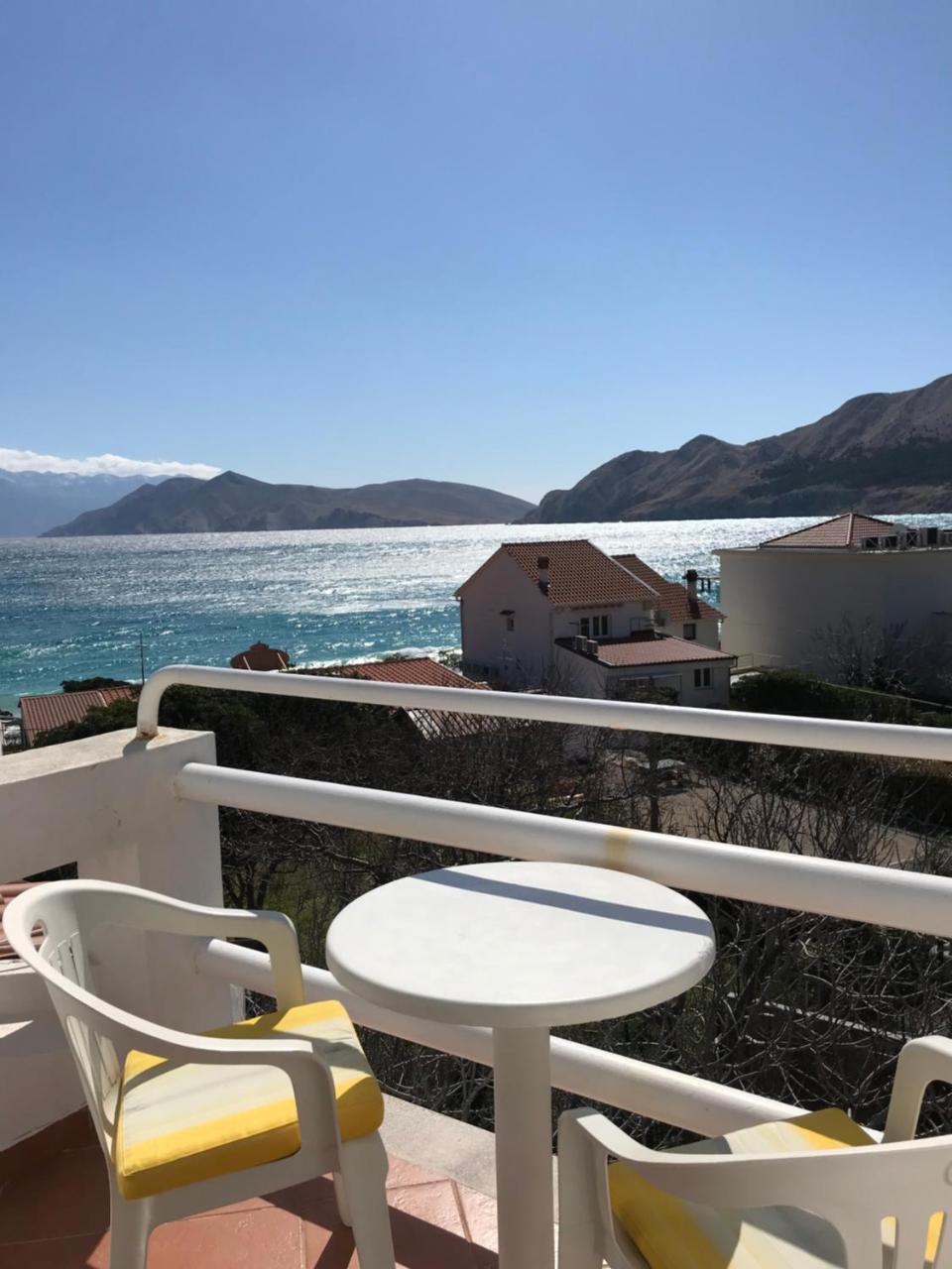 Sobica Hotell Baška Eksteriør bilde