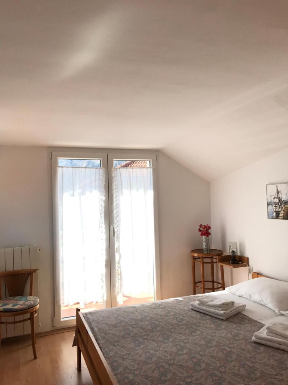 Sobica Hotell Baška Eksteriør bilde